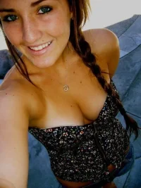 horni-babes96-07.webp