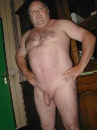 chubby hairy (1).webp