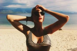 thumbs-horni-babes98-25.webp