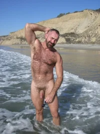 gFuHRs!daddyPORK985b.webp