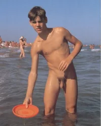 Ian14335.webp