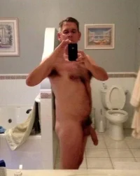 hung-silver-hairy-daddy-cock-selfie-450x600.webp
