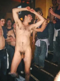 bar-wear27.webp