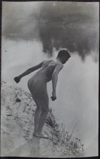 _1918 b.webp