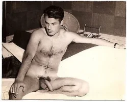 vintage-male-nude-1960s-figure-study_1_655d9a9e716a5f5888292027a341fc27.webp