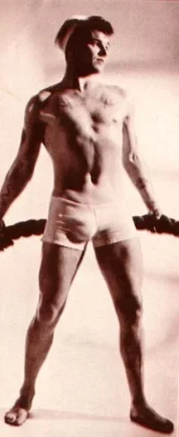 n-eddy-1953-vintage-beefcake-11991023-237-576.webp