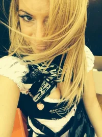 horni-babes104-02.webp
