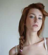 beautiful-girls-make-the-world-go-around-640-high-23.webp