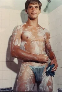 7ae6be716264ab60b26614e0579fb574--male-underwear-vintage-men.webp