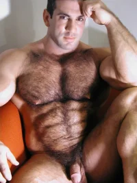 Naked-Muscle-Men-By-Ace-Bannon-1.webp