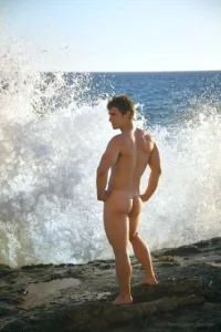 ✔%20Butts%20200323%20GMaters%20Beaches%20Tumblr.webp