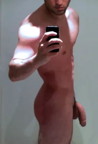 nude-man-big-soft-cock.webp