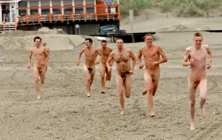 naked-runners-24.webp