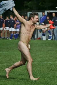streaker-smile3.webp
