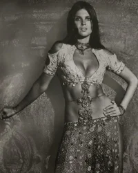 caroline-munro-exotic-sindbad.webp