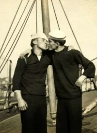 june gay 62 kissing sailors.webp