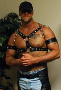 00117538da289ec9299296bfffa4a58e--leather-harness-leather-men.webp