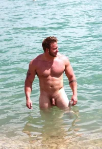 the_guy_site-lake_day_bruiser_5_31883_5.webp