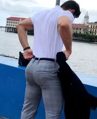 guys naked butt (16).webp