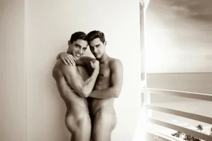 Naranjo twins.webp