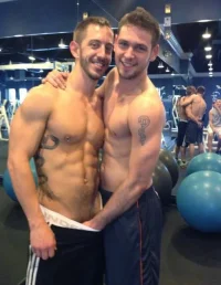 02013%20nackte%20Männer%20Inspektion%20gayfancy%20(12).webp