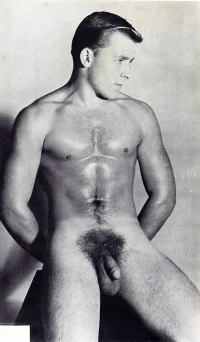 big-balls-man-Dan-4.webp