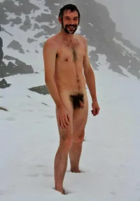 snow-feet.webp
