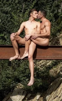 244_1000.webp