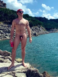 690_1000.webp