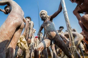 naga-sadhus-1f598083-e436-480e-9cda-a6e115d8c3c7.webp