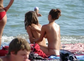 sun-cream-lotion-16.webp